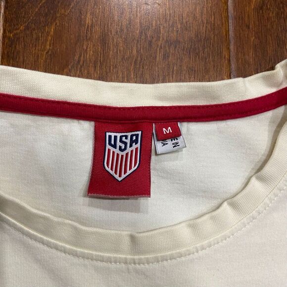 U.S. Soccer Officially Licensed USMNT States Long Sleeve Tee Cream Men's Size M - Picture 4 of 7